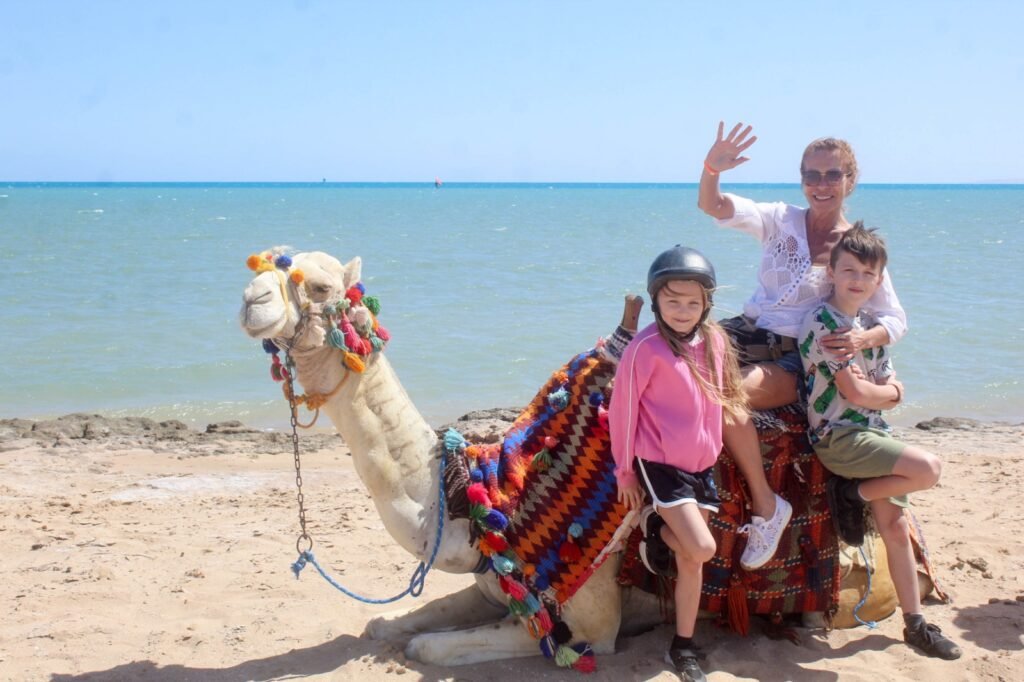 privates kamelreiten hurghada strand foto
